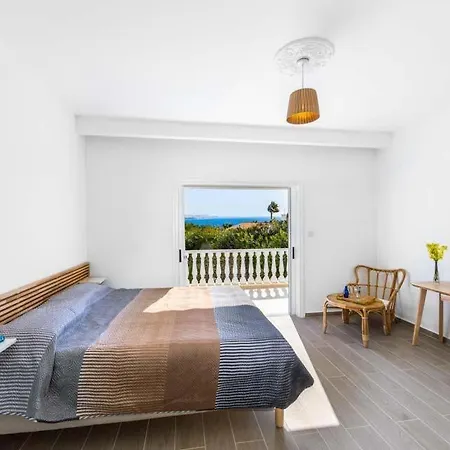 In Sleeps 14 Includes Swimming Pool Air Con And Wifi 7 פאהיה