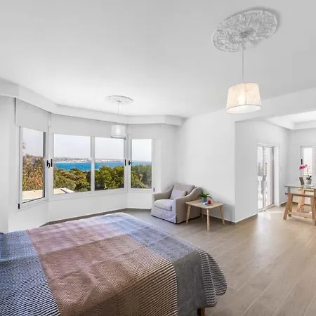 빌라 In Sleeps 14 Includes Swimming Pool Air Con And Wifi 7